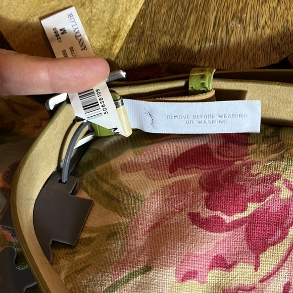 Vtg ANN TAYLOR Size Medium Green Leather Croc Embossed Belt Silver Closure NEW - Picture 12 of 16